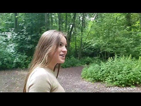 ❤️ Mwen sigjere Evelina ke nou fout nan yon plas piblik! Li di wi. Lè sa a, mwen foutu l 'nan bourik la ak kom nan bouch li. Lè sa a, li pissed tèt li. ❤ Videyo pònografi nan nou ️❤